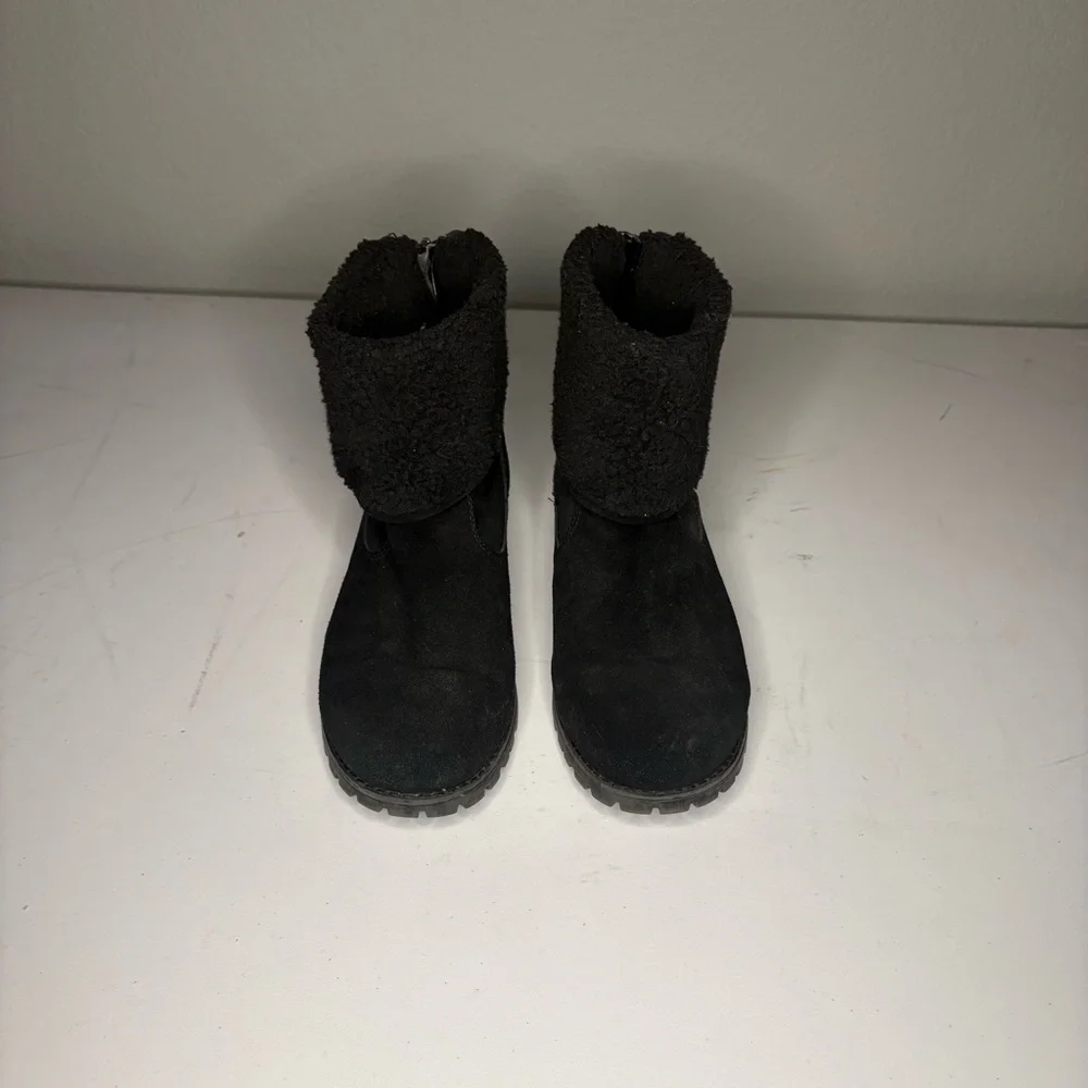 Bjorndal Black Ankle Boots with Fold-Over Cuff - Picture 2 of 7